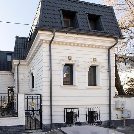 Oasis Historic Central House Бухарест Екстер'єр фото