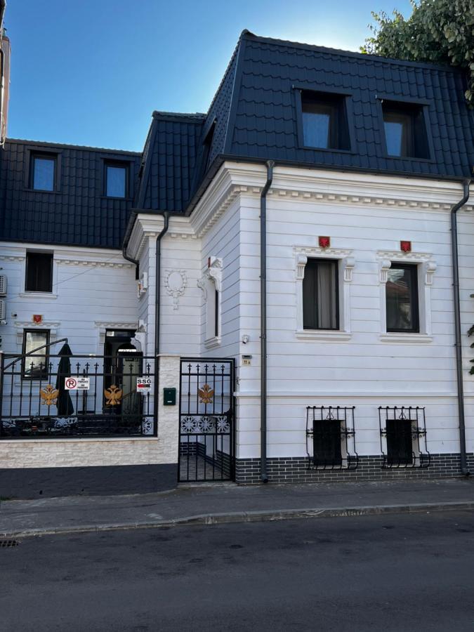Oasis Historic Central House Бухарест Екстер'єр фото